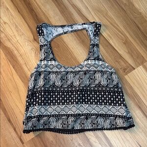 Mudd Black and White Sleeveless Crop Tank Top